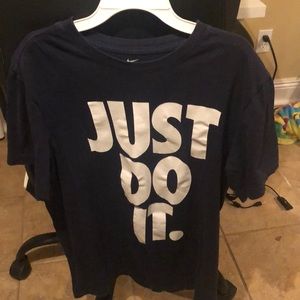 Nike tee
